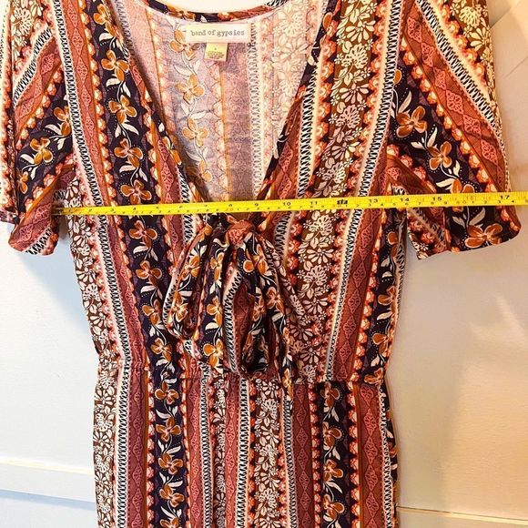 Band of Gypsies floral striped jumpsuit / romper Size Small. - Picture 7 of 9